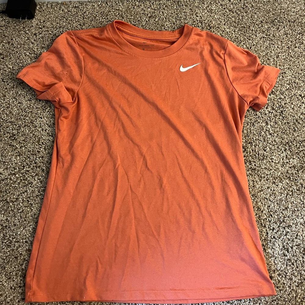 Nike orange dri fit t-shirt woman’s size M